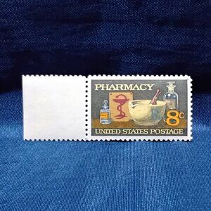 Uncirculated USA 1972 Pharmacy 8 Cent Stamp!!